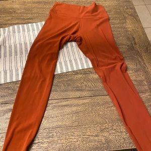 Nike burnt orange leggings 25 inch